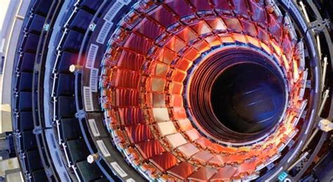 C­E­R­N­­d­e­ ­y­e­n­i­ ­k­e­ş­i­f­!­